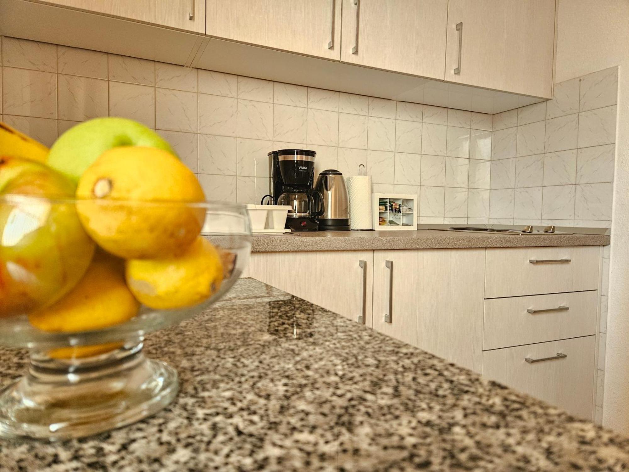 Apartments Brkulj マカルスカ エクステリア 写真